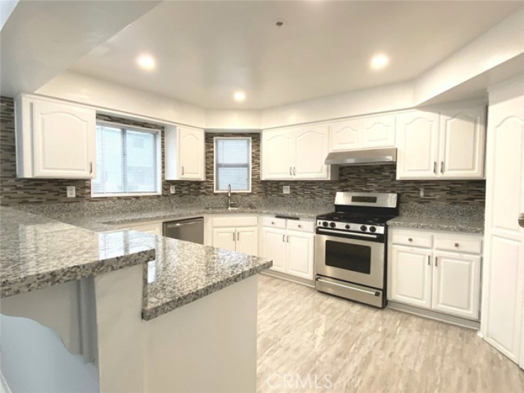3 Bed Home for Sale in Panorama City, California