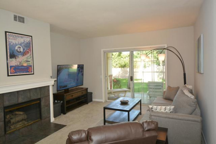 Residential Home in East Palm Desert