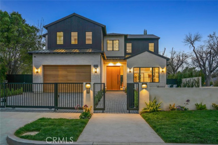 5 Bed Home for Sale in Encino, California