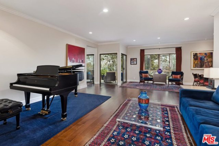 2 Bed Home for Sale in Los Angeles, California