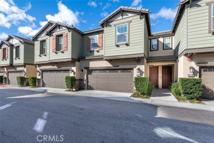 3 Bed Home for Sale in Saugus, California