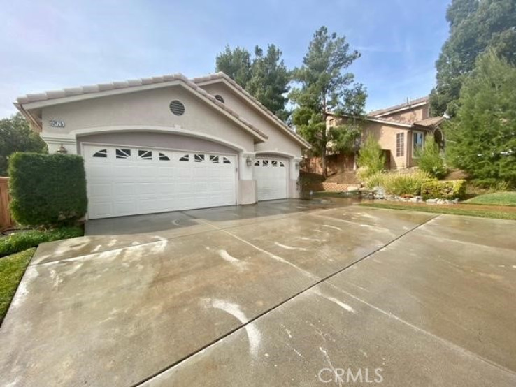 4 Bed Home for Sale in Castaic, California