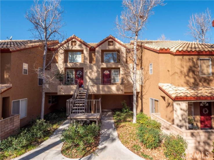 2 Bed Home for Sale in Saugus, California