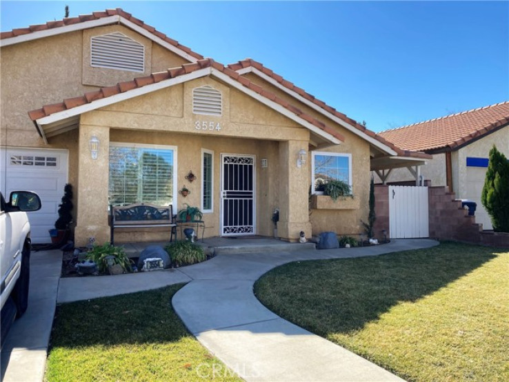 Residential Home in Palmdale