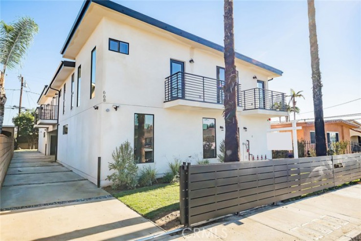  Income Home for Sale in East Los Angeles, California