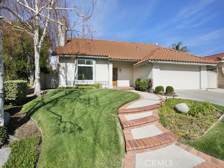 3 Bed Home for Sale in Saugus, California