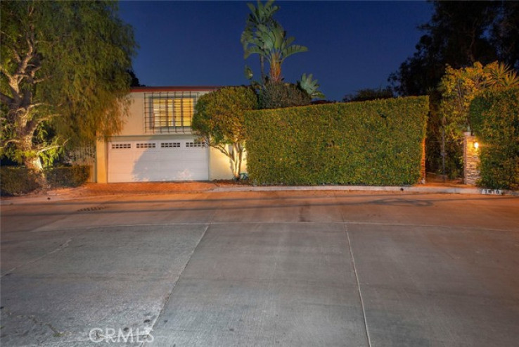 2 Bed Home for Sale in Los Angeles, California