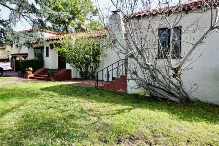  Income Home for Sale in Tujunga, California