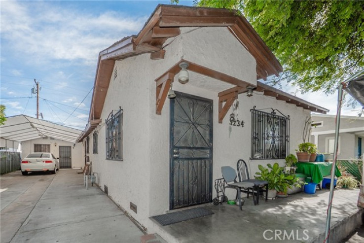  Income Home for Sale in East Los Angeles, California