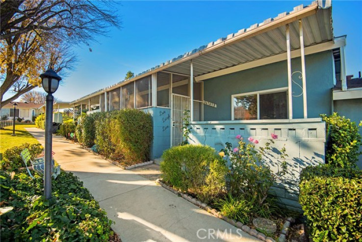 2 Bed Home for Sale in Newhall, California