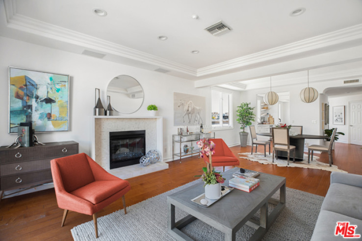 2 Bed Home for Sale in Los Angeles, California