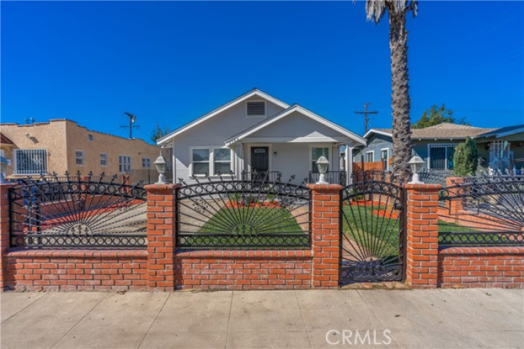 3 Bed Home for Sale in Los Angeles, California