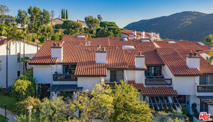 3 Bed Home for Sale in Pacific Palisades, California