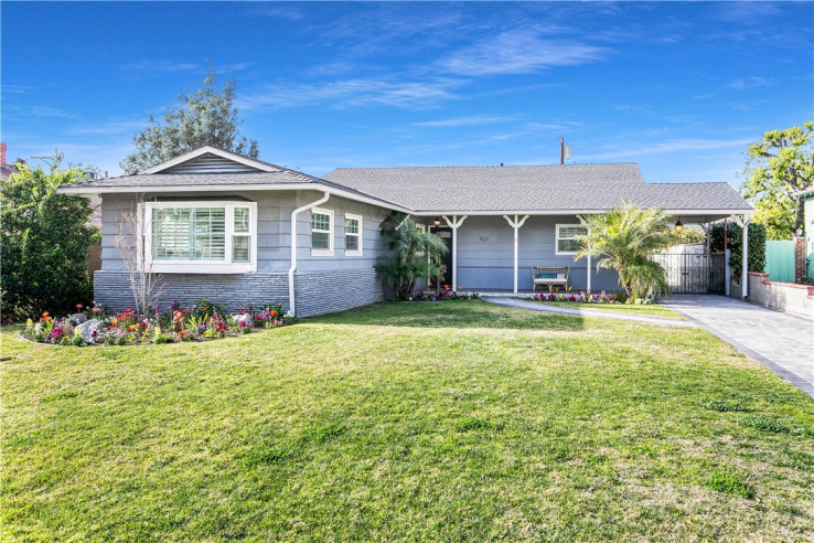 3 Bed Home for Sale in Burbank, California
