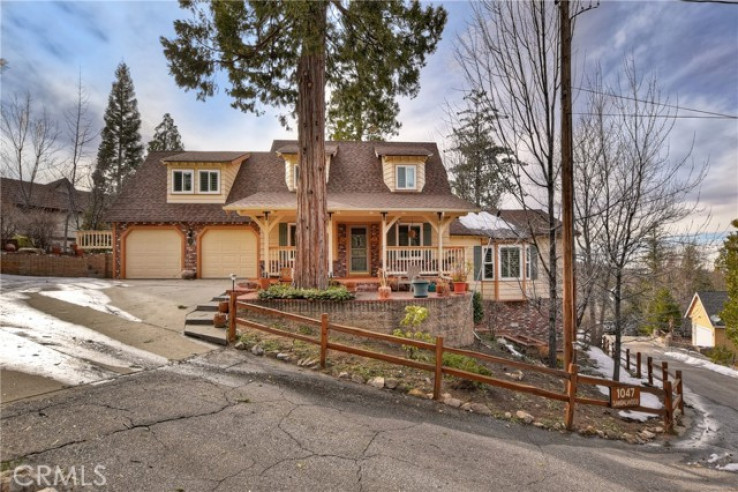 4 Bed Home for Sale in Lake Arrowhead, California
