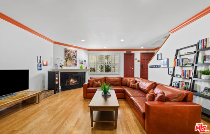 2 Bed Home for Sale in Los Angeles, California