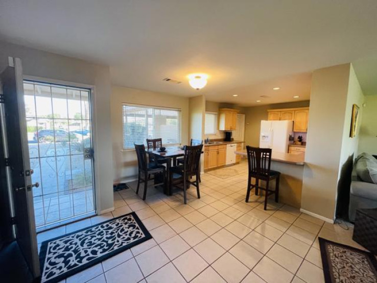 Residential Home in East Palm Desert