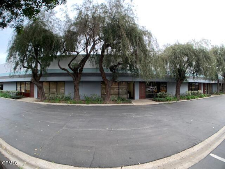 Commercial Sale in Santa Paula