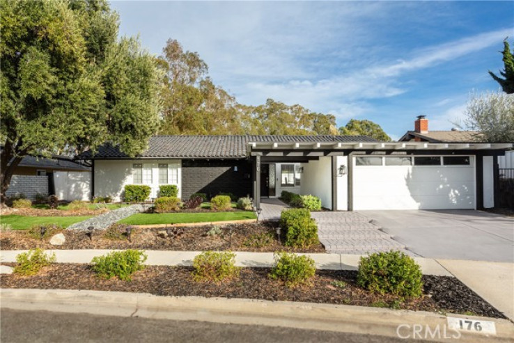 4 Bed Home for Sale in Newbury Park, California