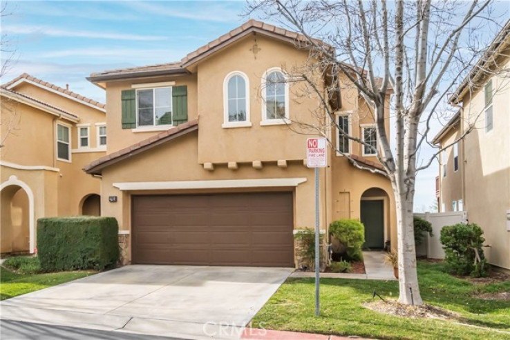 4 Bed Home for Sale in Canyon Country, California