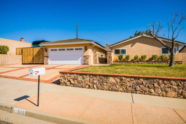 4 Bed Home for Sale in Newbury Park, California