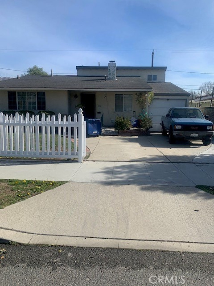 3 Bed Home for Sale in Burbank, California