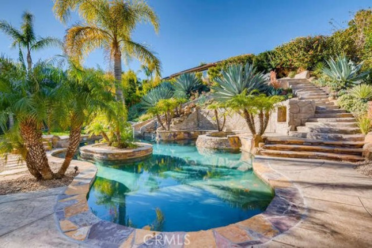 5 Bed Home for Sale in Newbury Park, California