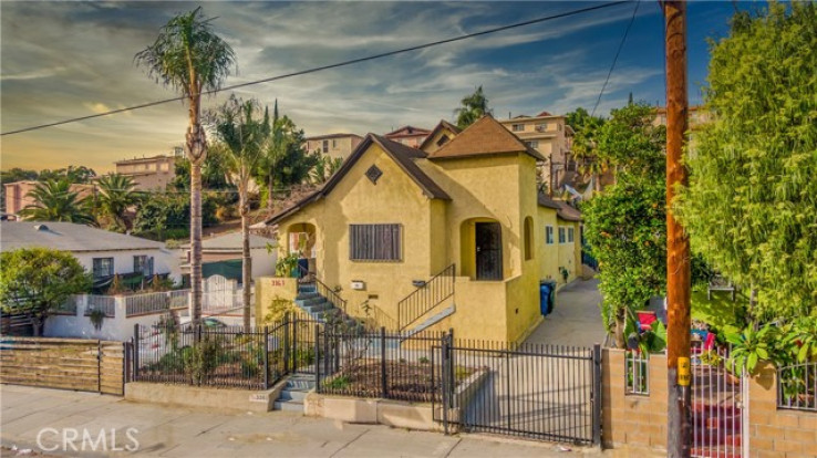 Residential Income in Boyle Heights