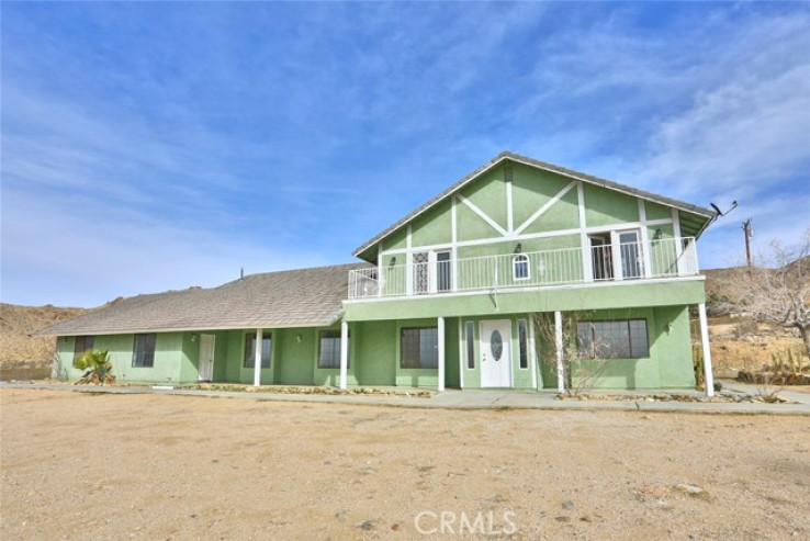 Residential Home in Apple Valley