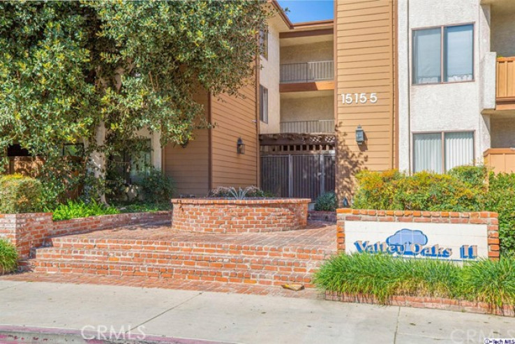 3 Bed Home for Sale in Van Nuys, California