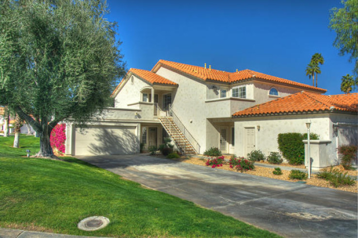 2 Bed Home for Sale in Palm Desert, California