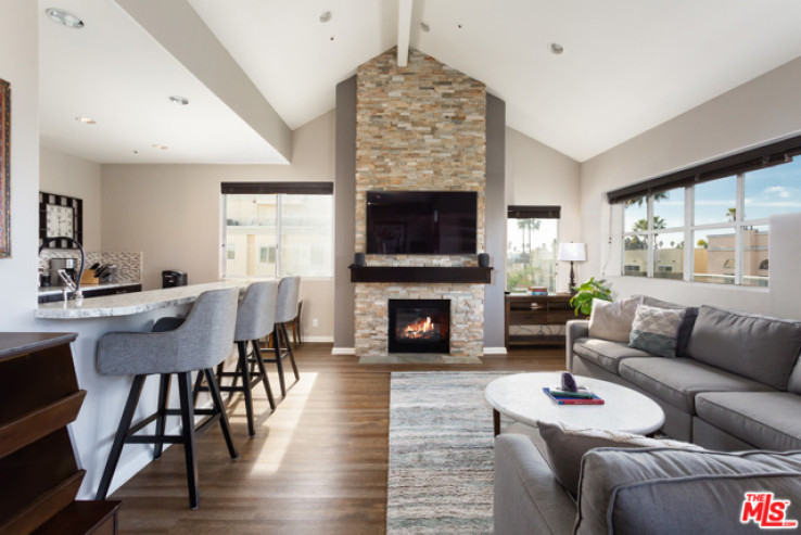3 Bed Home for Sale in Los Angeles, California