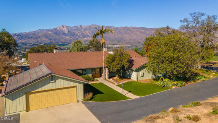 3 Bed Home for Sale in Oak View, California