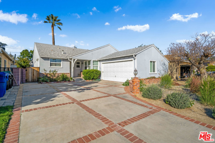 Residential Home in Van Nuys