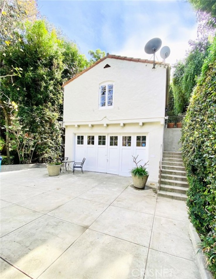 2 Bed Home to Rent in Bel Air, California