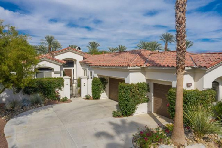 3 Bed Home for Sale in Palm Desert, California
