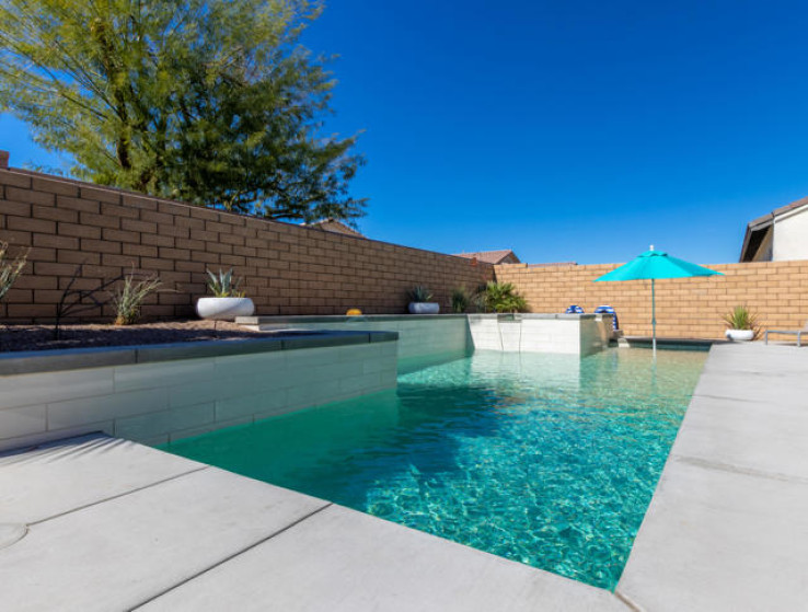 2 Bed Home for Sale in Palm Desert, California