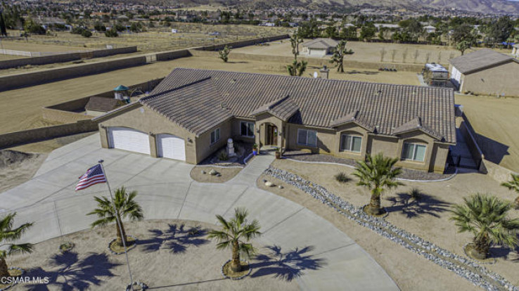3 Bed Home for Sale in Palmdale, California