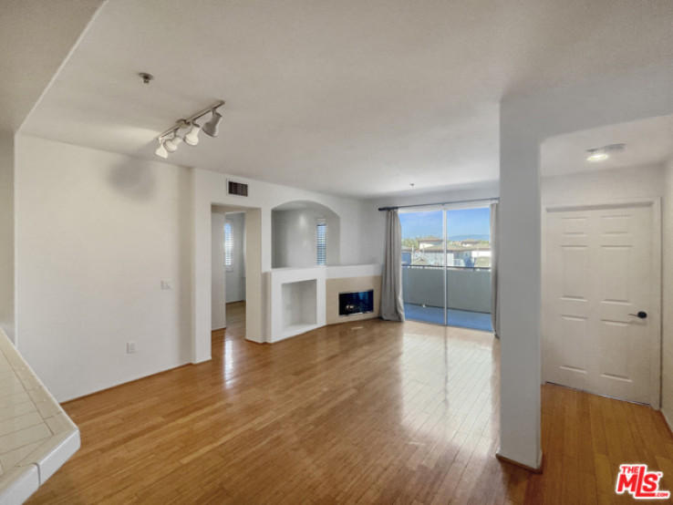 2 Bed Home for Sale in Playa Vista, California