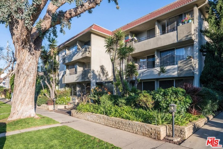 Residential Home in Brentwood
