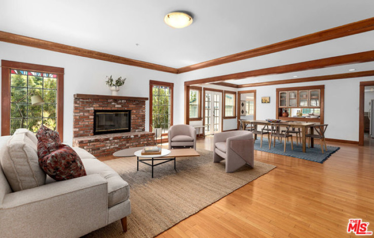 5 Bed Home for Sale in Culver City, California