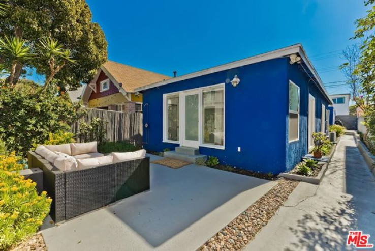 2 Bed Home for Sale in Venice, California