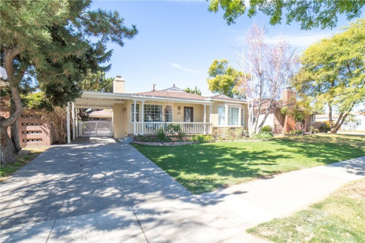 4 Bed Home for Sale in Burbank, California
