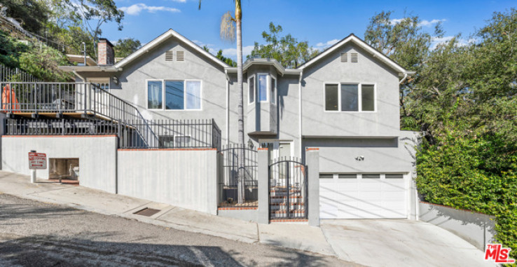 3 Bed Home for Sale in Los Angeles, California