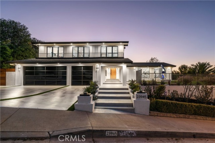 5 Bed Home for Sale in Calabasas, California
