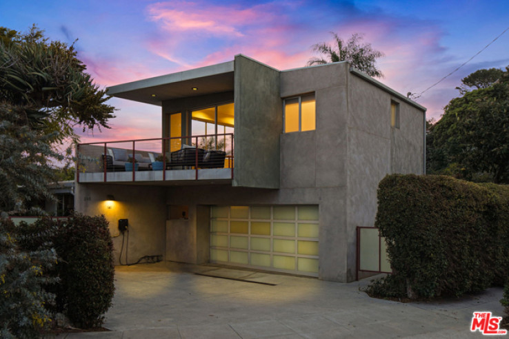Residential Home in Santa Monica