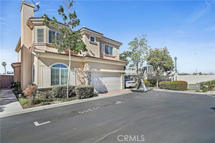 4 Bed Home for Sale in Torrance, California