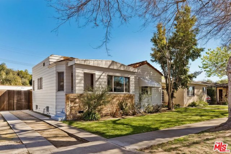 2 Bed Home for Sale in Culver City, California