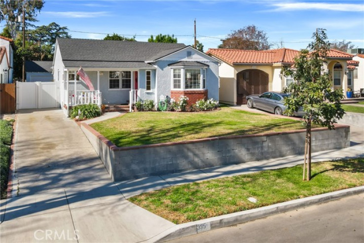 3 Bed Home for Sale in Burbank, California