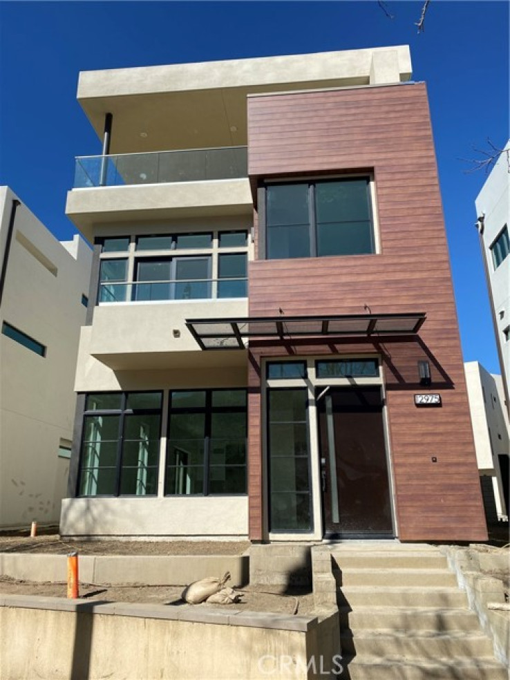 4 Bed Home for Sale in Playa Vista, California